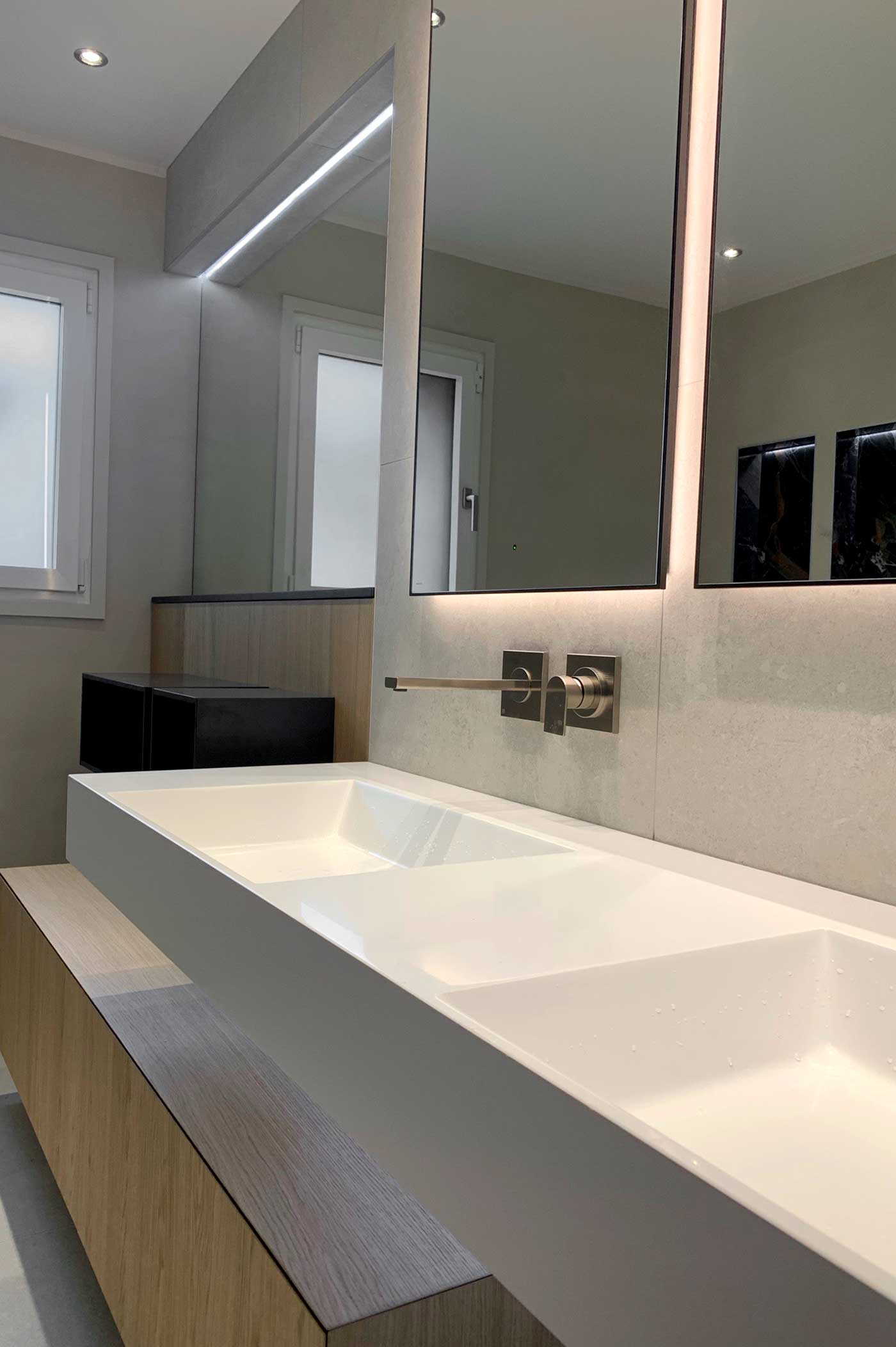 Salle de bains en pierre naturelle à Lyon