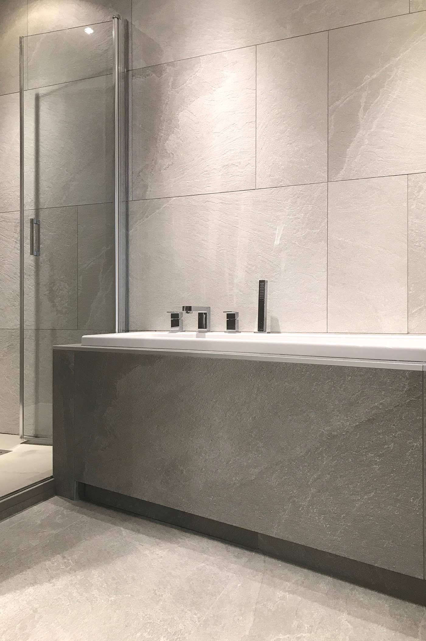 Rénovation salle de bains en pierre à Lyon / Rhône-Alpes