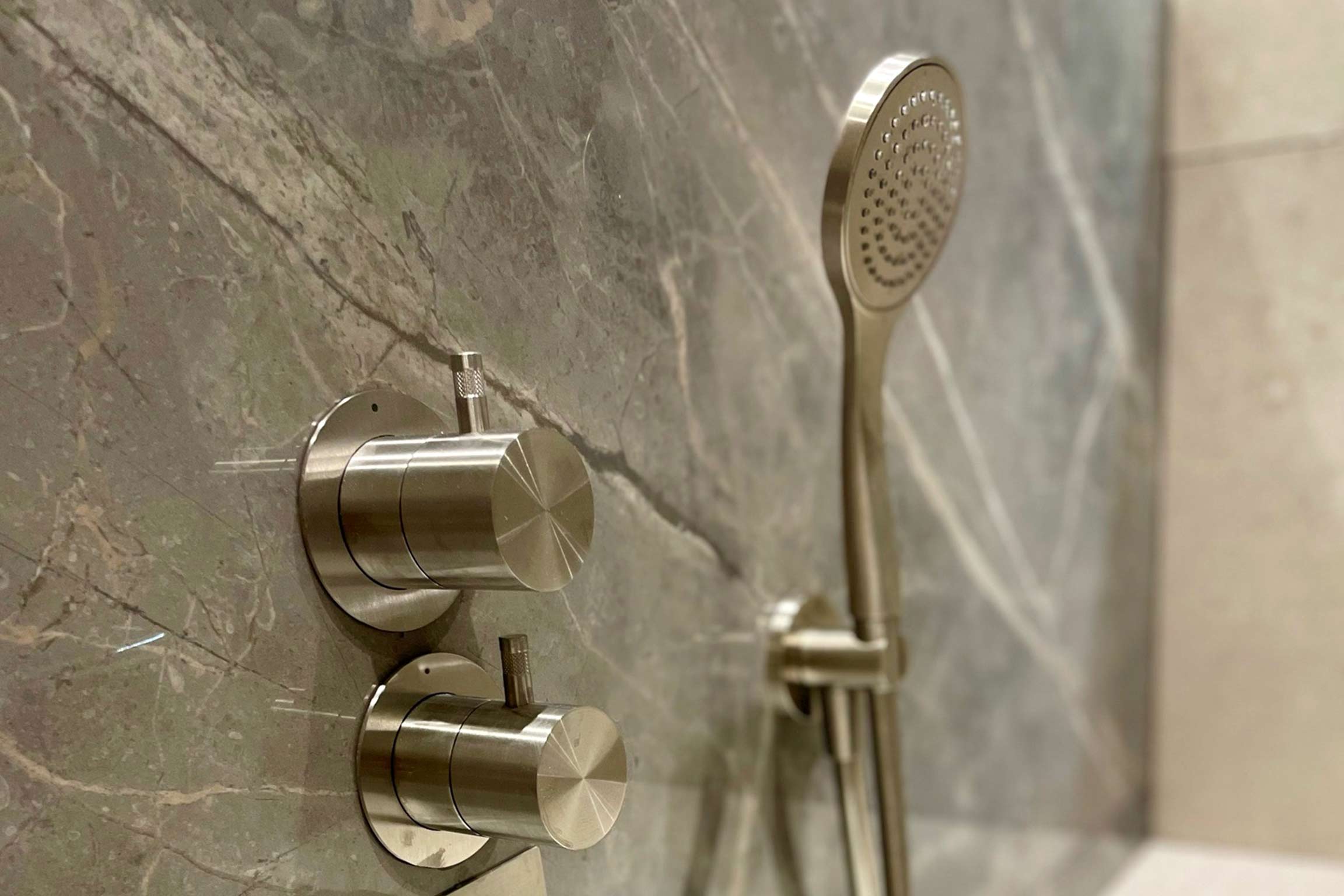 Détails et Créations sur-mesure, Salle de bains à Lyon