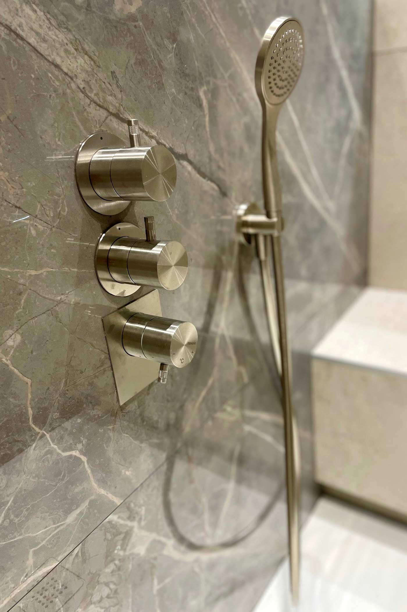 Détails et Créations sur-mesure, Salle de bains à Lyon