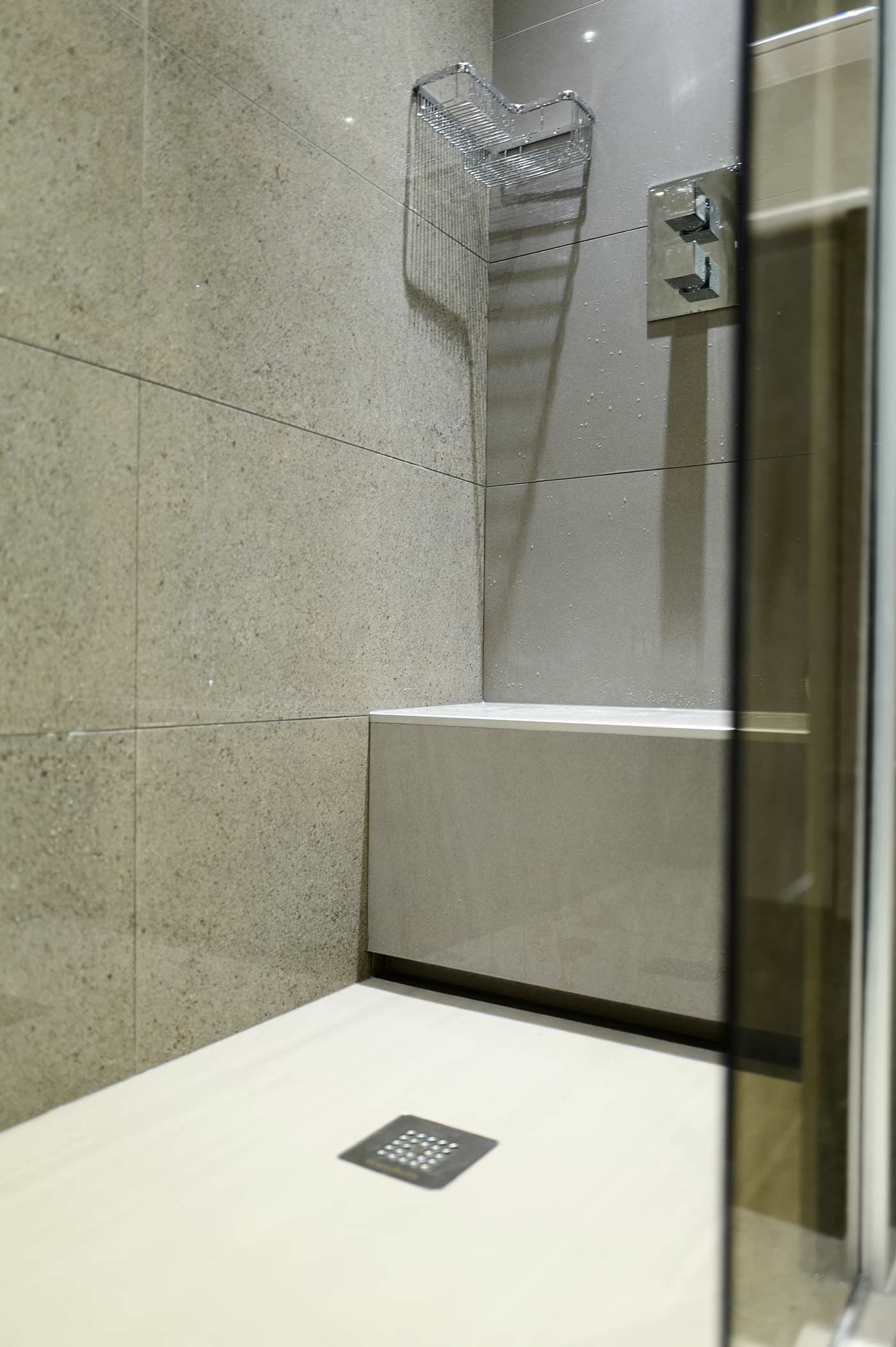 Détails et Agencements sur-mesure, Salle de bains à Lyon