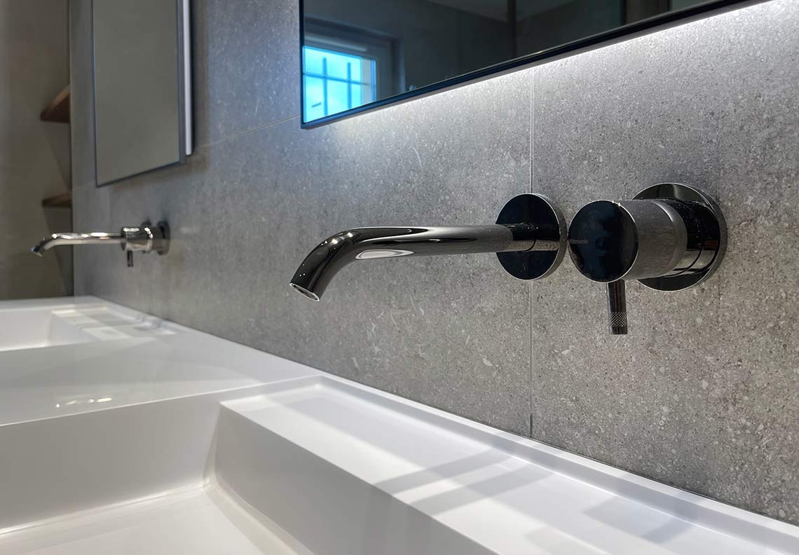 Rénovation salles de bains en pierre à Lyon